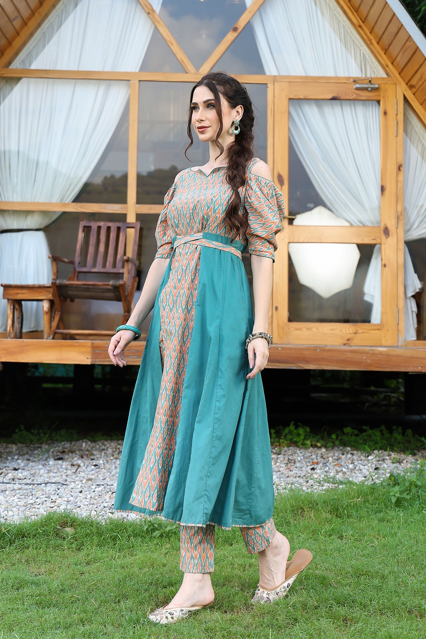 Coral And Jade Ikat Slit Kurta Set