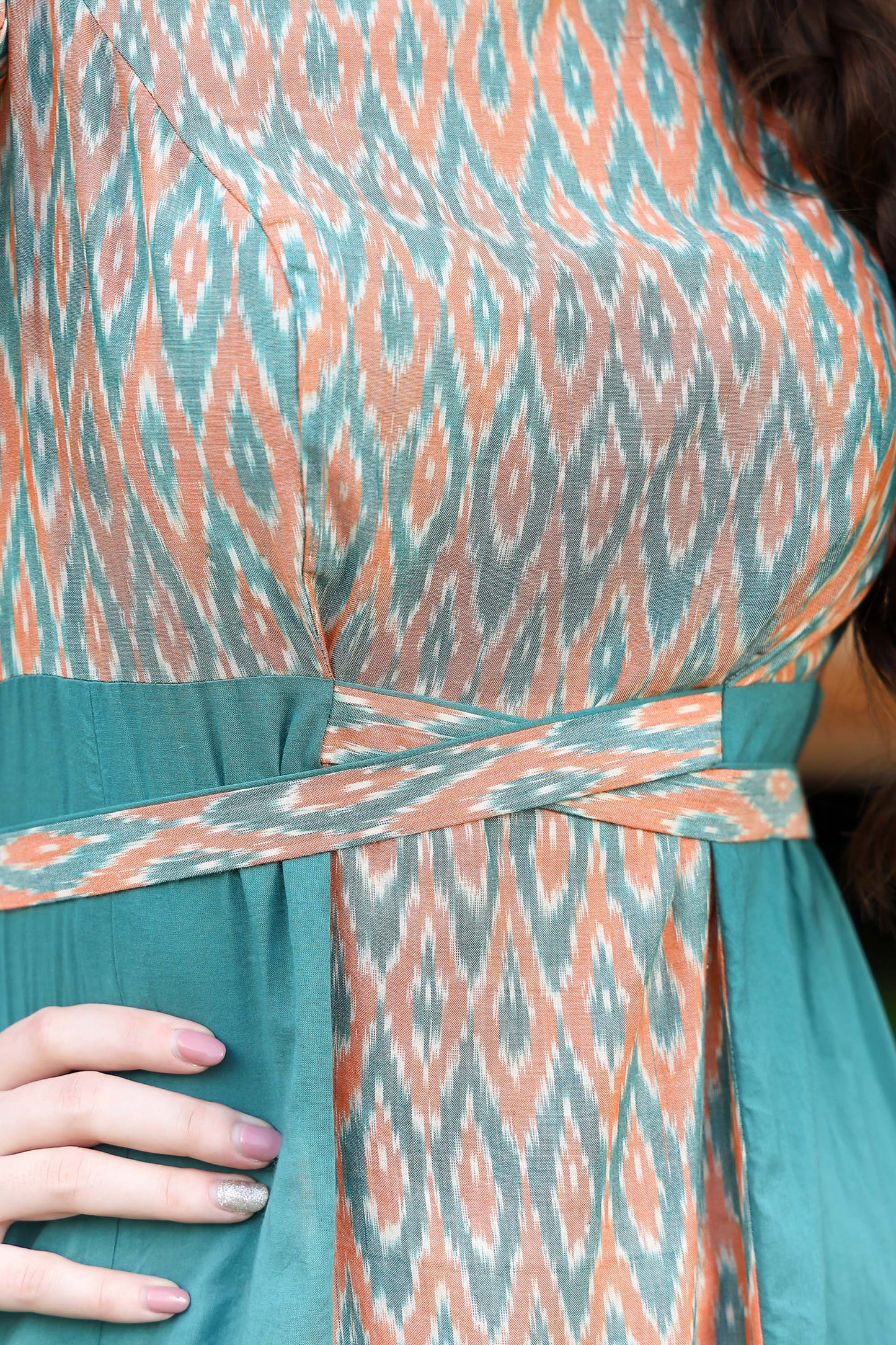 Coral And Jade Ikat Slit Kurta Set