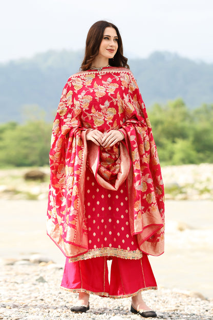 Banarasi Pink Handloom Georgette Suit Set With Duppatta