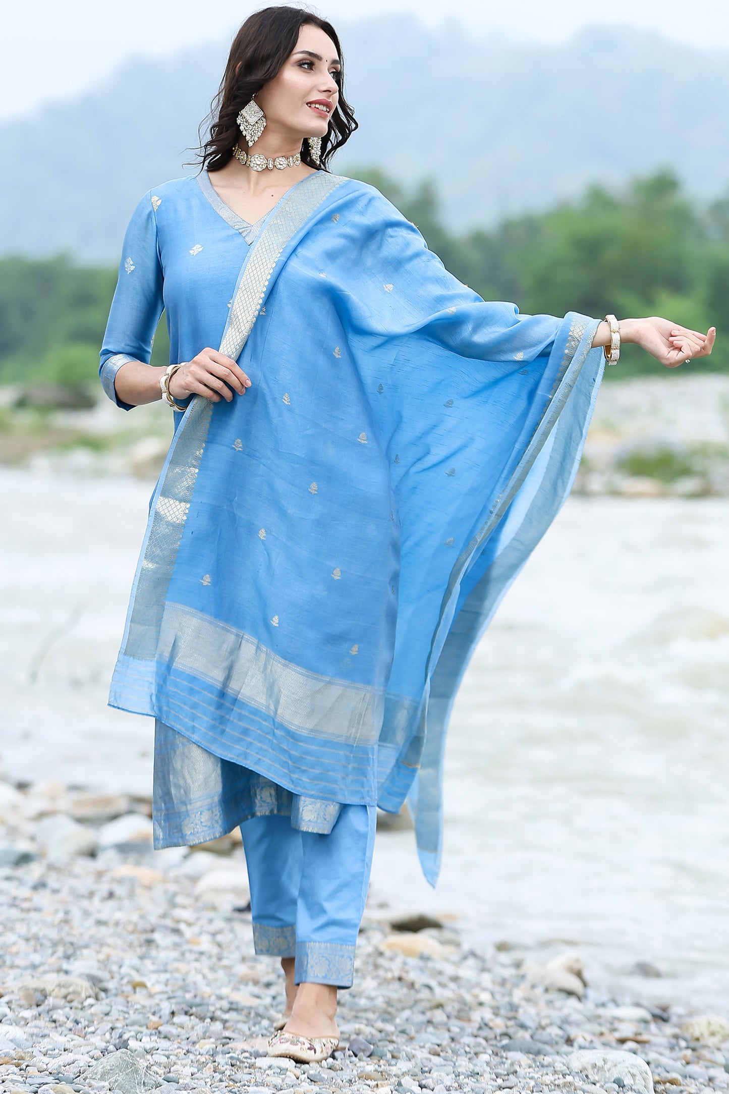 Banarasi Cupro Yarn Royal Blue Suit Set