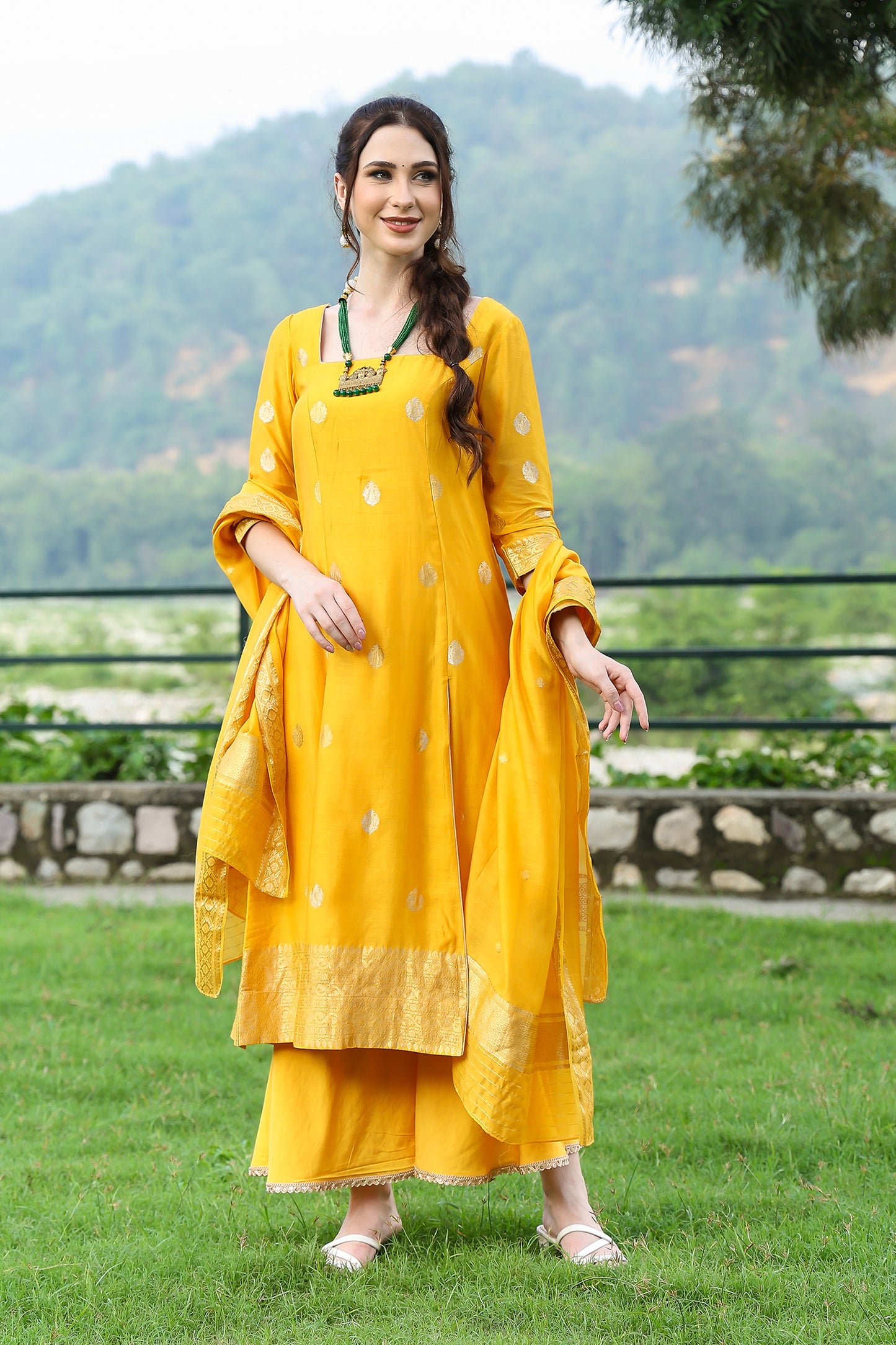 Banarasi Cupro Yarn Yellow Suit Set