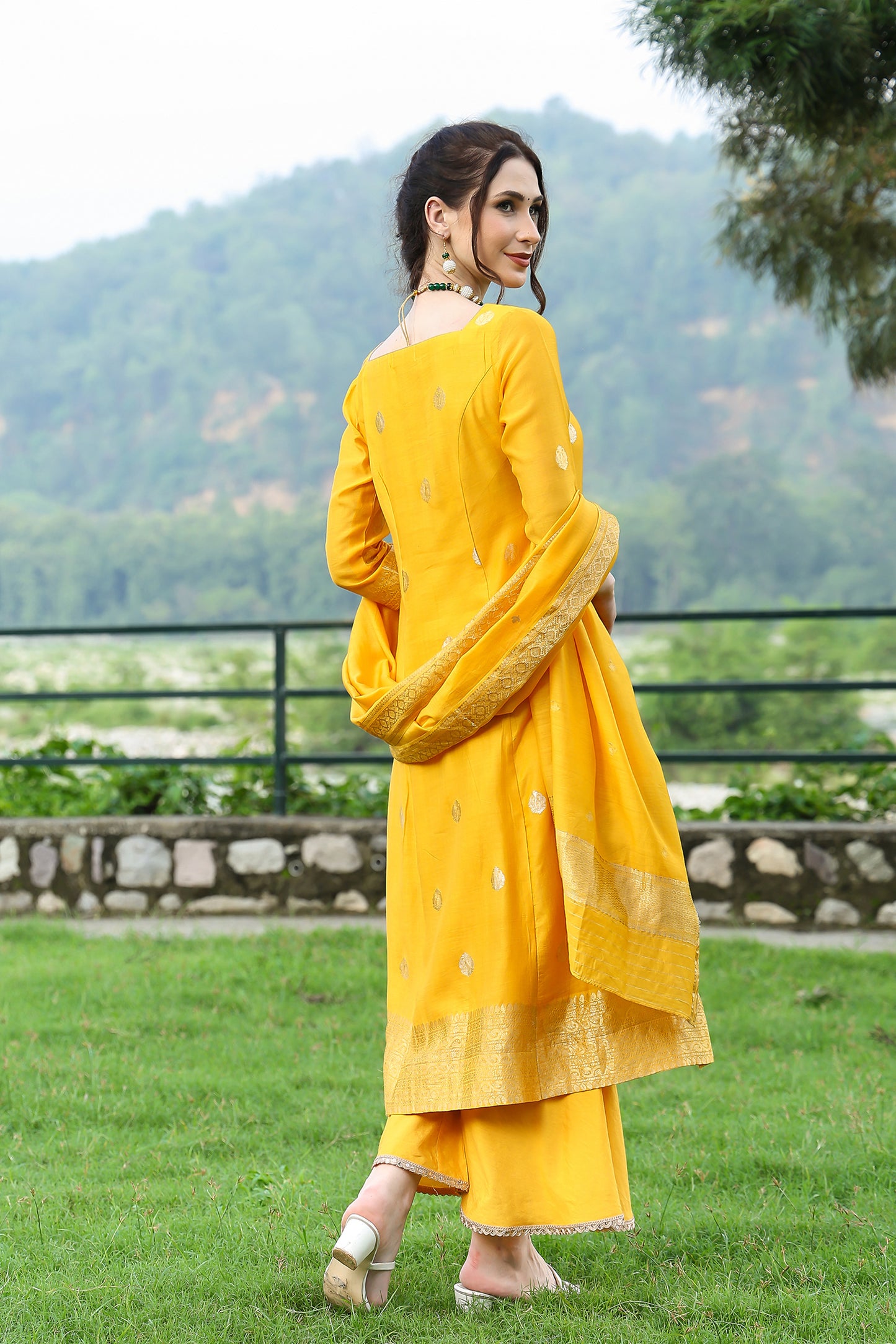 Banarasi Cupro Yarn Yellow Suit Set