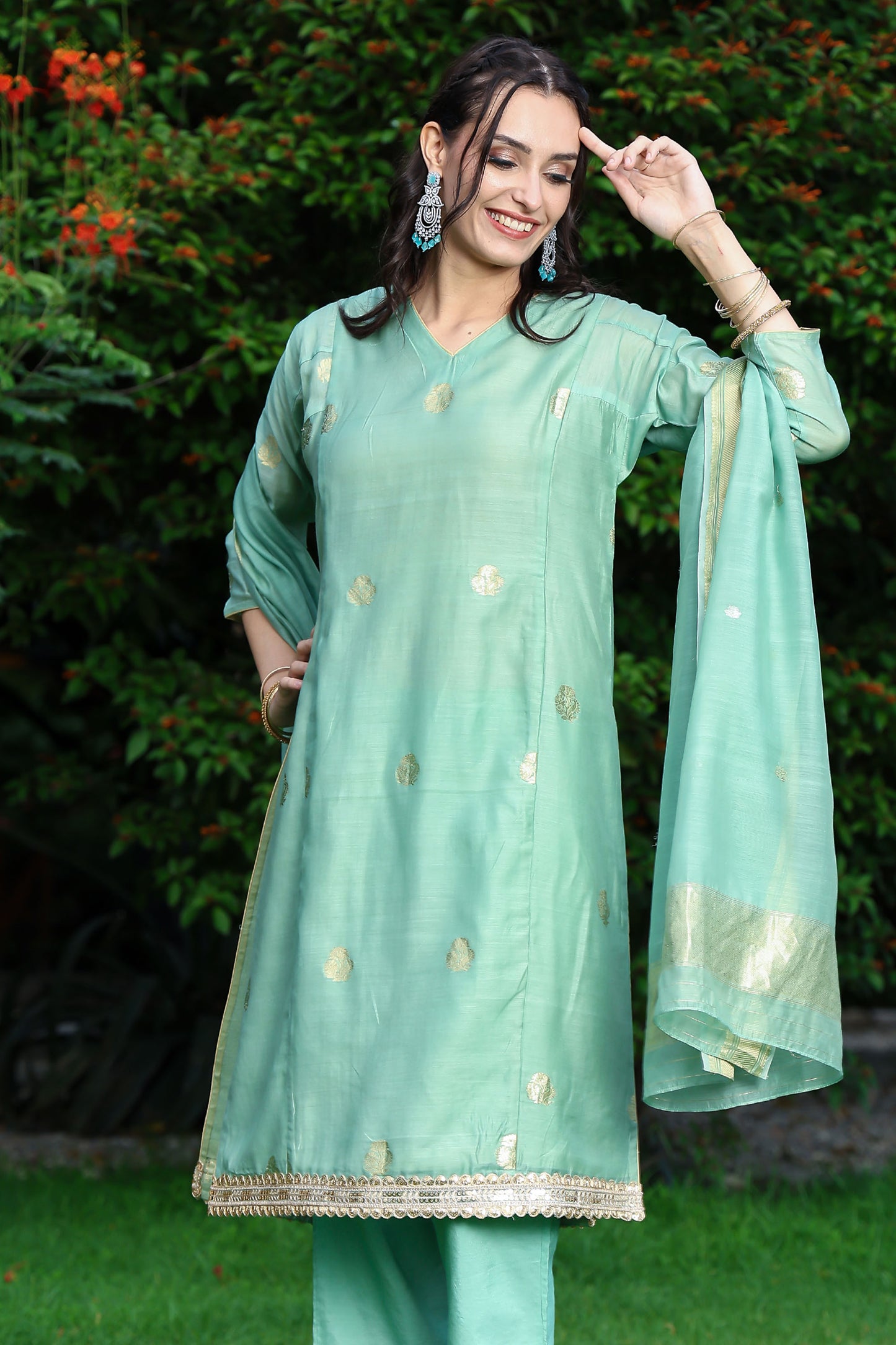 Banarasi Cupro Yarn Mehendi Green Suit Set